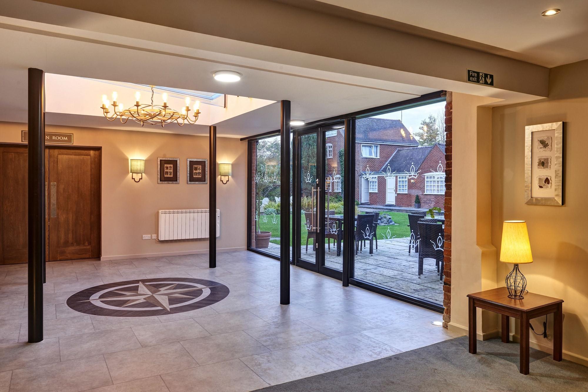 Kings Court Hotel Alcester Ngoại thất bức ảnh